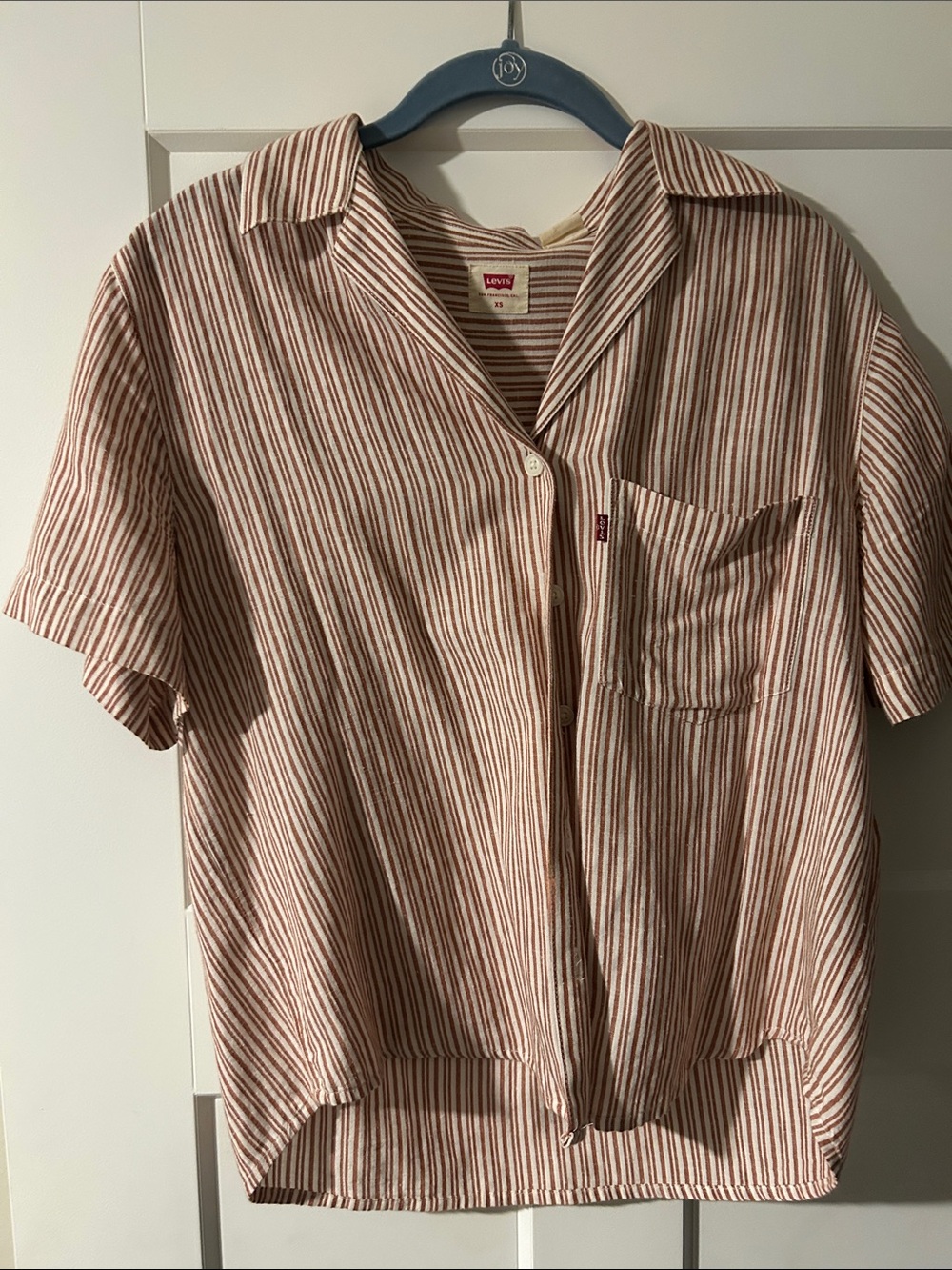 Levi’s top